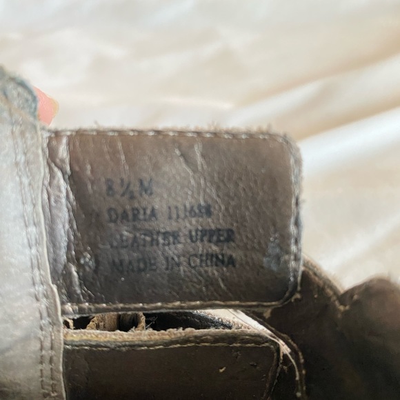 Sam Edleman - Picture 2 of 2